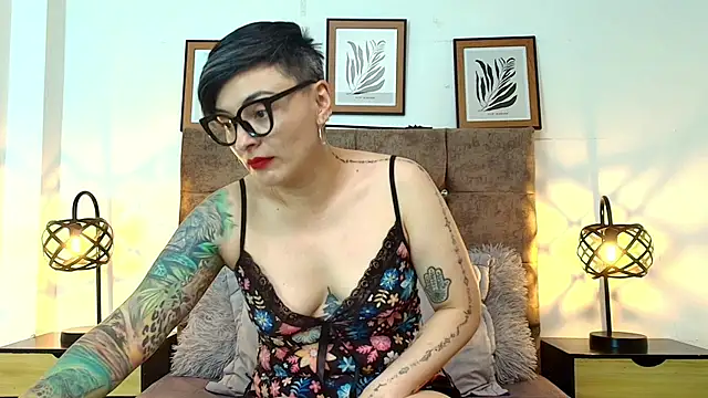 kat paradise online show from 07-06-26, 03:03