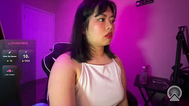 kuromixx444 online show from 04-13-26, 05:46