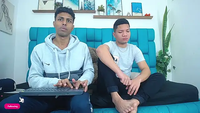 Interracial Snow Bunny online show from 04-25-26, 09:12