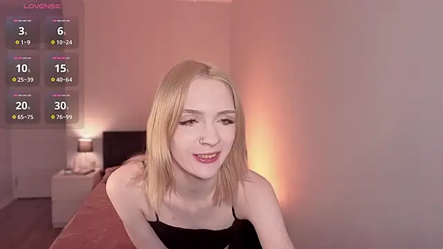 lily moony online show from 04-05-26, 05:48