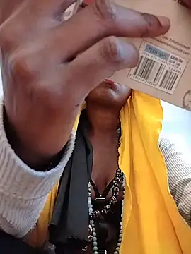 Snapshot of SynDarling6 chatting on 03-14-26, 05:29 SynDarling6 online show from 03-14-26, 05:29