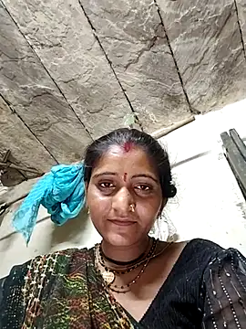Snapshot of ISUKHD chatting on 06-04-26, 03:51 ISUKHD online show from 06-04-26, 03:51