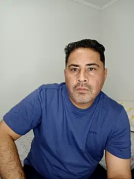Snapshot of Piscis46 chatting on 02-15-26, 08:38 Piscis46 online show from 02-15-26, 08:38