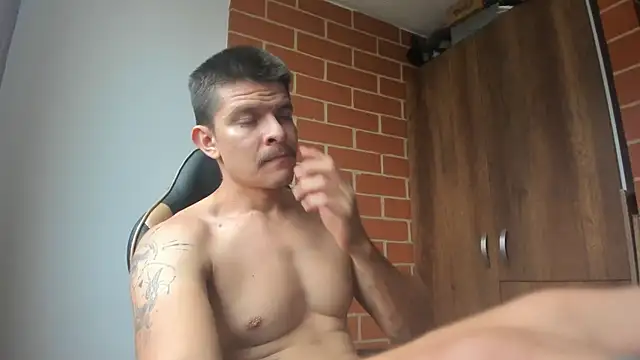 Snapshot of sexcolombia20 chatting on 03-31-26, 11:32 sexcolombia20 online show from 03-31-26, 11:32