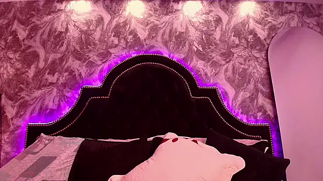 Chloe Connor online show from 03-06-26, 09:44