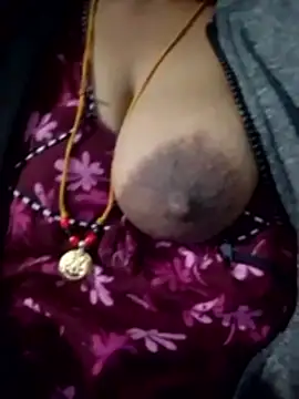 Snapshot of ramya_sri chatting on 01-11-26, 07:41 ramya sri online show from 01-11-26, 07:41