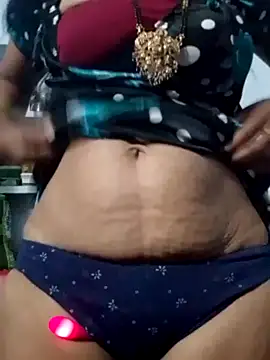 Snapshot of ramya_sri chatting on 03-01-26, 02:13 ramya sri online show from 03-01-26, 02:13