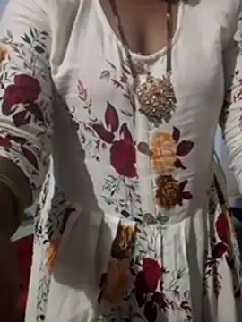 Snapshot of ramya_sri chatting on 03-15-26, 05:57 ramya sri online show from 03-15-26, 05:57