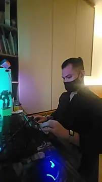 OnlyHand9x online show from 02-04-26, 05:52