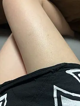 maonyan6 online show from 04-26-26, 02:37