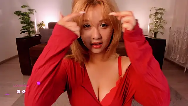 larabae online show from 06-18-26, 08:24