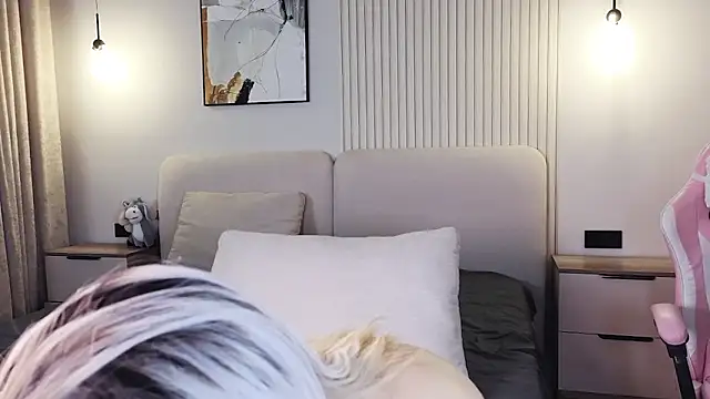 jasmilee online show from 04-23-26, 04:09