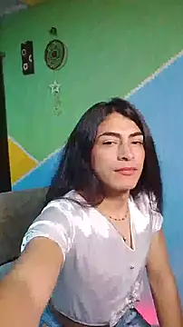Snapshot of Selena_Nova chatting on 05-16-26, 02:19 Selena Nova online show from 05-16-26, 02:19