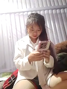  Bong 02 online show from 04-18-26, 11:16