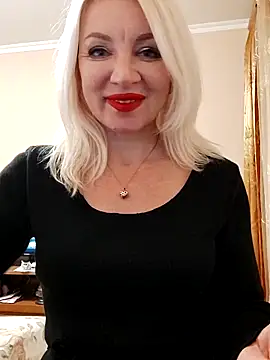 Snapshot of MiraStar984 chatting on 03-06-26, 06:15 MiraStar984 online show from 03-06-26, 06:15