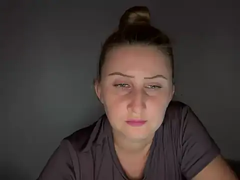 stephany333 online show from 06-28-26, 10:43