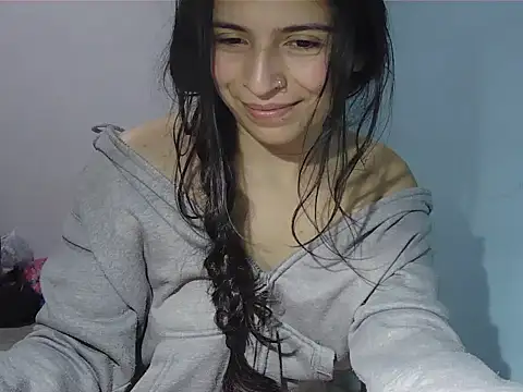 Emily Gree online show from 04-11-26, 04:06