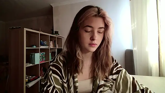 Dia DeAmas online show from 02-10-26, 09:24