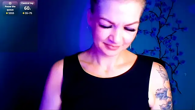Snapshot of Madonna_Fire chatting on 07-29-26, 11:52 Madonna Fire online show from 07-29-26, 11:52