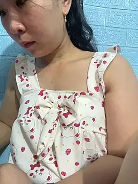 Nice-happy123 online show from 06-30-26, 03:18