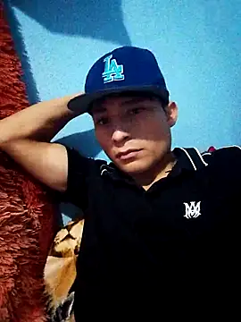 Snapshot of chapa18 chatting on 03-29-26, 04:56 chapa18 online show from 03-29-26, 04:56