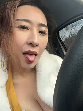 Jingjingxiang-520 online show from 01-19-26, 01:53