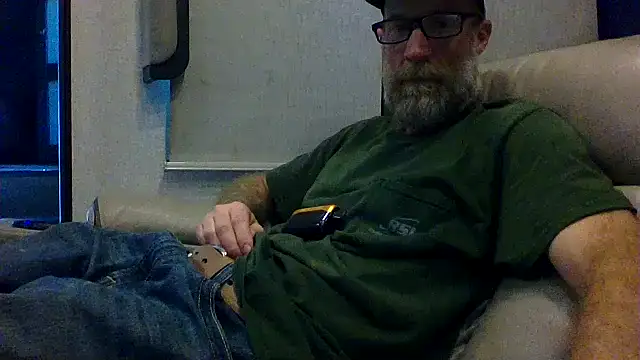 Snapshot of tittycum3636 chatting on 03-13-26, 08:15 tittycum3636 online show from 03-13-26, 08:15