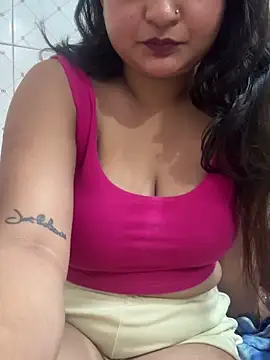 Snapshot of Curvy_Anaya chatting on 06-07-26, 06:06 Curvy Anaya online show from 06-07-26, 06:06