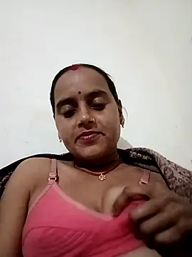 Madhuri Love143 online show from 02-07-26, 03:38