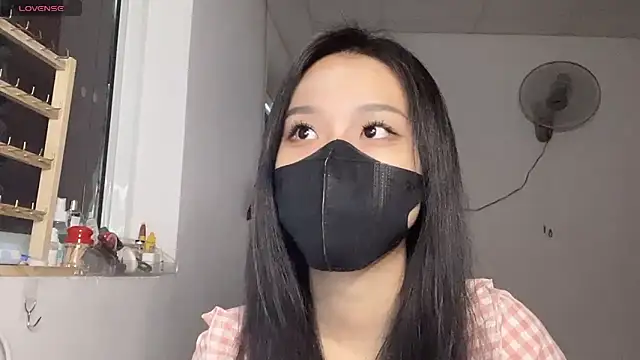 Tieu-May online show from 02-27-26, 07:30