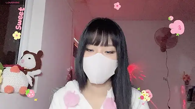 Snapshot of Tieu-May chatting on 06-09-26, 08:15 Tieu-May online show from 06-09-26, 08:15