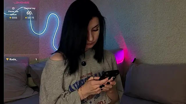 ValeryAlfie online show from 04-24-26, 04:20