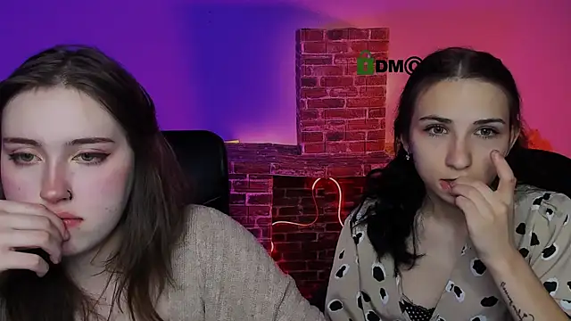 Snapshot of sweetie_chloe_ chatting on 01-16-26, 09:35 sweetie chloe online show from 01-16-26, 09:35