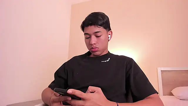 AustinTowers online show from 02-24-26, 07:56