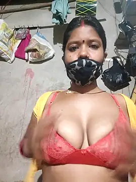 Snapshot of Horny-Rashi chatting on 03-07-26, 07:11 Horny-Rashi online show from 03-07-26, 07:11