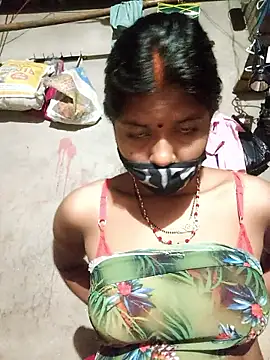 Snapshot of Horny-Rashi chatting on 03-10-26, 08:25 Horny-Rashi online show from 03-10-26, 08:25