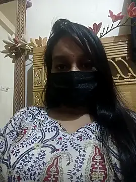 Lisa Baby1 online show from 01-15-26, 12:54