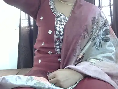 Snapshot of Sexy-quit chatting on 03-09-26, 06:17 Sexy-quit online show from 03-09-26, 06:17