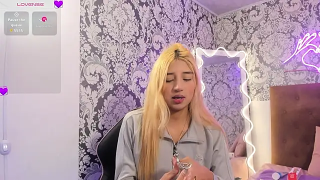 IRINA TAY1 online show from 02-22-26, 04:13