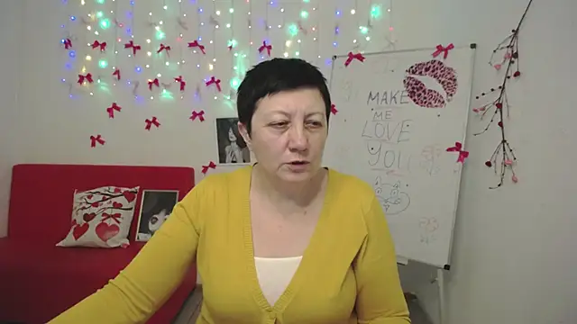 EmilyL0ve online show from 02-17-26, 07:31