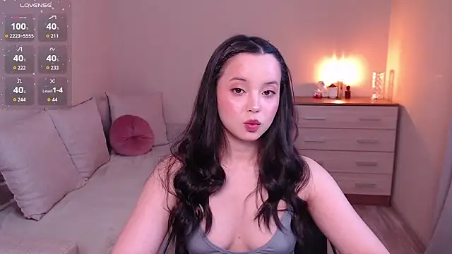 lia hetty online show from 04-11-26, 01:37