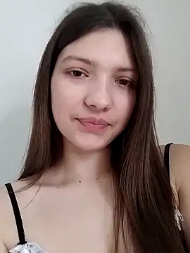 LunaTori456 online show from 02-11-26, 08:41