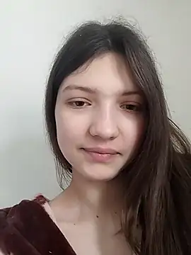 LunaTori456 online show from 03-04-26, 08:20