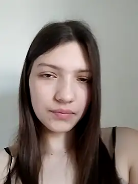 LunaTori456 online show from 04-02-26, 06:44