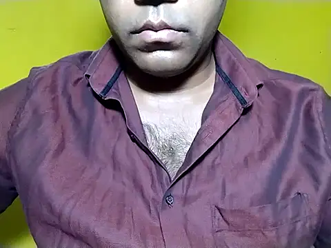 Lucky   05 online show from 07-31-26, 05:40