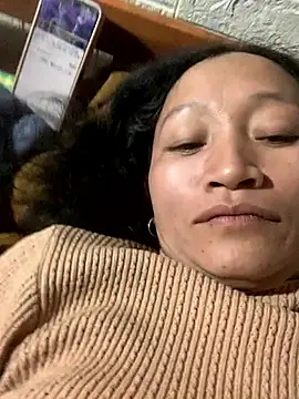 donaaa2 online show from 02-18-26, 02:13