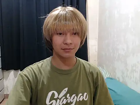 sweetinnocent69xxx online show from 05-04-26, 12:45