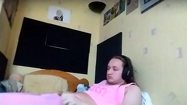 julialafemboy59 online show from 02-05-26, 02:43