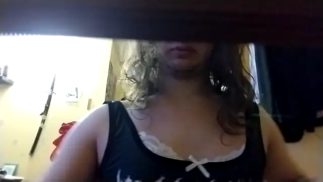 julialafemboy59 online show from 03-01-26, 09:33