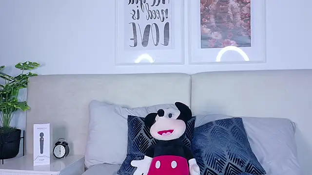 soffy hilltom online show from 03-05-26, 11:39